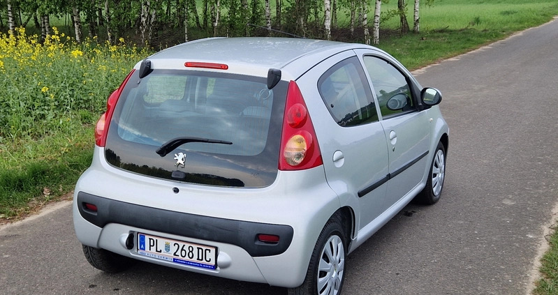 Peugeot 107 cena 11400 przebieg: 180000, rok produkcji 2007 z Słupca małe 67